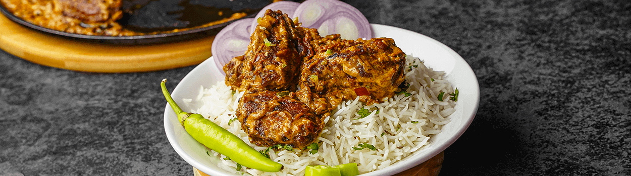 Creamy Tawa Wings with Boiled Rice