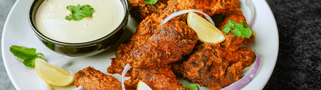 Tandoori Chicken Wings with Cheese Sauce