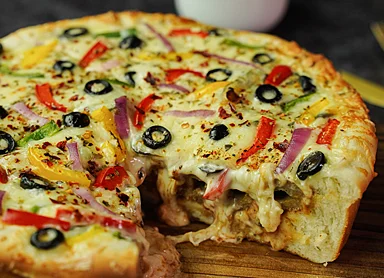 Deep Dish Pizza with Seekh Kabab