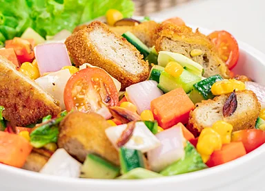 Honey Mustard Nuggets Salad